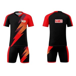 Uniformes completos de fútbol para entrenamiento y ropa deportiva 2025 para hombres, diseño personalizado y logotipo transpirable, conjuntos de 100% poliéster, servicio OEM ODM - Product Image 4