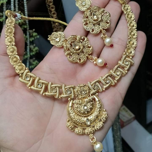 Nouveau design de bijoux de mariée indiens traditionnels plaqués or 18 carats de haute qualité Collier ras du cou paon de luxe avec boucles d'oreilles - Product Image 5