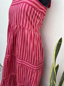 Élégant ensemble Kurti en coton lourd pour femme Nouveau designer de vêtements de fête avec une impression exquise sur les quatre côtés pour les occasions spéciales - Product Image 5