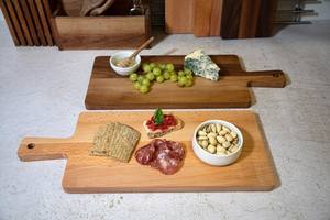 Planche à découper en bois de luxe avec marque personnalisée, options d'étiquetage privé et qualité d'exportation, acier inoxydable inclus - Product Image 5