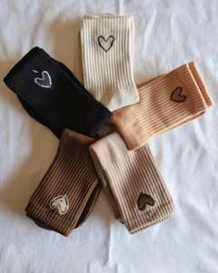 Calcetines Deportivos Premium con Diseño Gráfico, Estilo Urbano, Transpirables, de Algodón, para Uso Diario, Diseño Moderno para Marcas de Moda, Venta al por Mayor y Menor - Product Image 5
