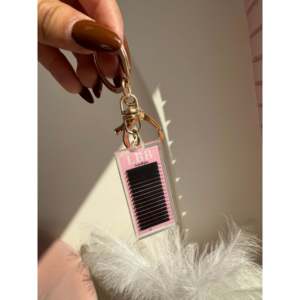 Acrylic <b>Lash</b> Box Keychain-2-in-1 Reusable <b>Lash</b> <b>Extension</b> Practice Holder & Organizer - Product Image 1