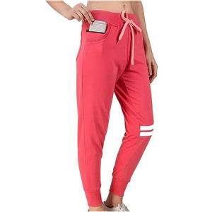 Conjuntos de invierno de talla grande con logotipo personalizado OEM, sudaderas de lana de manga larga para mujer con pantalones de chándal grises para mujer, técnicas impresas - Product Image 3