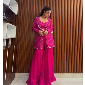 ชุดเสื้อและแจ็คเก็ตคุณภาพดีเยี่ยม ตัดเย็บอย่างประณีต พร้อมกางเกงชาราราและผ้าคลุมไหล่ ชุดปักลายชารารา สำหรับส่งออกทั่วโลก - Product Image 1