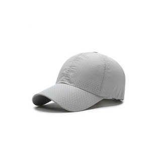 Casquette de golf personnalisée OEM en polyester blanc avec logo et empiècement en caoutchouc et corde à 5 panneaux Casquette de baseball de haute qualité à séchage rapide en gros - Product Image 1