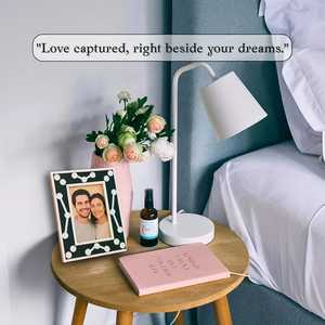 กรอบรูปแบบกดตัวอักษรทำจากเรซิน MDF ทำด้วยมือที่หรูหราเป็นมิตรกับสิ่งแวดล้อมกรอบรูปพิมพ์ลายแบบอักษรกรอบรูปตกแต่งบ้านสำนักงานที่ทันสมัย - Product Image 3