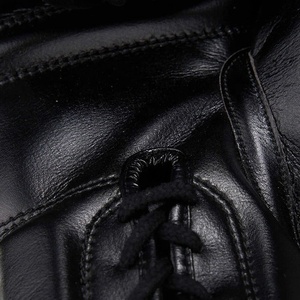 Gants d'entraînement de boxe en cuir véritable de haute qualité, personnalisés, à lacets, noirs, pour adultes, pour le kickboxing - Product Image 4