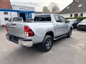 Hilux SUV 2024 Gasolina/Automático, Motor 4.1-6L, Emisión Euro II, 75001-100000 Millas - Product Image 3