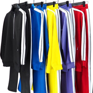 Conjunto Deportivo Vintage de Otoño Invierno, Calidad Premium, Forro Polar Cálido, Estilo Moderno, Ropa Deportiva de Moda Urbana - Product Image 1