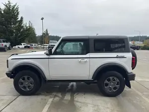 Ford Bronco Big Bend 2024 Certificado - Product Image 4