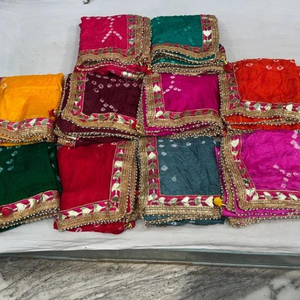 Dupatta en soie unie Bandhani Bandhej avec travail Gota, lot de 100 pièces - Product Image 3