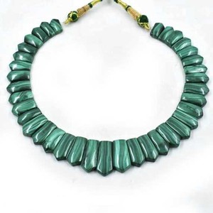 Collier en malachite verte naturelle de qualité AAA, magnifiques perles fantaisie, bijoux de soirée, cadeau pour elle - Product Image 1