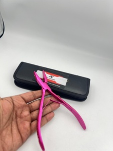 Pince à pointe plate pour extensions de cheveux, acier inoxydable durable de haute qualité, couleur rose métallique, étui en cuir - Product Image 5