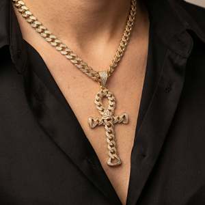 Colgante Ankh de Lujo con Pavé de Circonitas, Plata Pulida, Completamente Adornado con Piedras, Símbolo Egipcio, Joyería de Calle de Lujo - Product Image 3