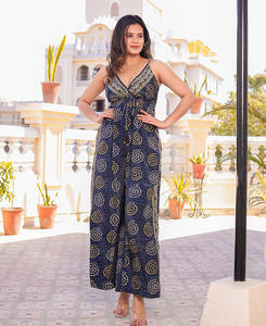 Collection 2024 de saree en soie imprimée pour femmes été et automne porter un costume de saut sans manches - Product Image 1