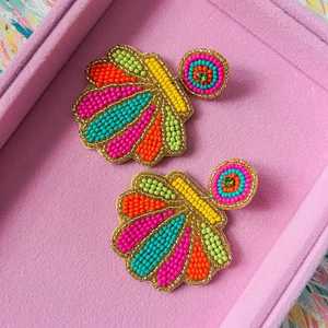 2025 New Arrivals Flower Design Golden <b>Black</b> Unisex Handmade Seed Bead Teacher Classic <b>Stud</b> Wedding <b>Earrings</b> - Product Image 4