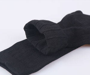 Chaussettes habillées pour hommes de haute qualité 100% chaussettes d'affaires noires en bambou pur et chaussettes de sport avec logo personnalisé Jacquard - Product Image 5