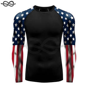 Drapeau américain pour hommes UPF 50 + Protection solaire imprimé Rash Guard chemises de bain à manches longues léger séchage rapide Protection UV - Product Image 2