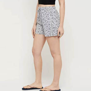 Shorts taille haute pour femme, imprimés, décontractés, d'été, avec cordon de serrage, amples, en coton respirant, à motif dessin animé, style pyjama - Product Image 3