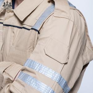 Overoles de Seguridad Impermeables para el Trabajo |   Poliéster de Alta Calidad |   Secado Rápido y Transpirable |   Fabricante OEM |   Venta al por mayor - Product Image 5