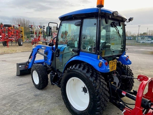 Tracteur à conducteur marchant New Holland Boomer 50 50 CV 4x4 avec moteur, pompe, engrenages et roulements pour machines agricoles - Product Image 2
