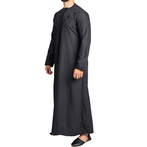 Thobe arabe élégant pour hommes vêtements musulmans islamiques Jubbah Thobe traditionnel pour hommes/Thawb Custom Chest tussle Thobe pour hommes noirs - Product Image 3