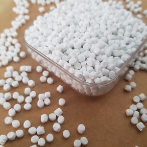 Masterbatch de relleno LDPE/HDPE para moldeo de plástico para PP PE BASO4 con película + 84918002630 para tuberías y productos - Product Image 3