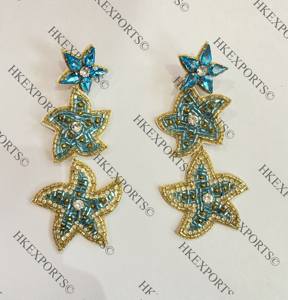 ต่างหูห้อยสไตล์โบฮีเมียนเก๋ไก๋3ชั้นแบบพรีเมียมทำด้วยมือเครื่องประดับหรูหราน้ำหนักเบาดีไซน์ลูกปัดรูปดาวสไตล์ช่างฝีมือไม่ซ้ำใคร - Product Image 1