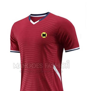 ชุดฟุตบอลคุณภาพพรีเมียมขายดี-สไตล์ใหม่ สีพื้น ชุดเสื้อกีฬาแขนสั้นสำหรับผู้ชายและผู้หญิง-น้ำหนักเบา - Product Image 3