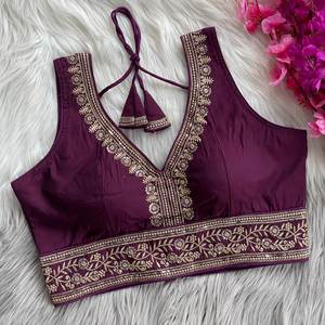 Indian Pakistani Festival CollectionChic Readymade Blusa exclusiva Versátil Adición Su blusa étnica Ropa de fiesta Ropa de novia - Product Image 1