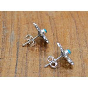 Boucles d'oreilles en argent sterling 925 de style vintage Turquoise Goujons de fleurs délicates avec pierre précieuse turquoise véritable - Product Image 2