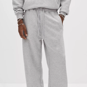 Chándal Deportivo Informal con Capucha Estampado Sólido Unisex OEM a Precio Económico al por Mayor, Chándal de Felpa de Algodón Personalizado para Correr - Product Image 4