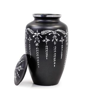 Incroyable urne funéraire en laiton au design noir avec feuille pour urne funéraire artisanale pour adulte urne funéraire pour cendres humaines - Product Image 1