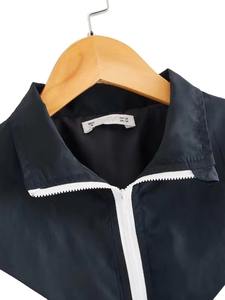 Chaqueta Cortavientos con Capucha Personalizada al por Mayor, el Mejor Diseño Impreso por Sublimación para Uso en Exteriores, Nueva Condición, Procesamiento de Tela Nuevo - Product Image 4