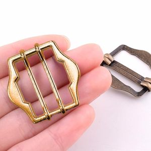 Hebillas de Metal Doradas Mate de Doble Punta al por Mayor para Zapatos, Sandalias, Bolsos, Cinturones, Accesorios de Ferretería, OEM - Product Image 2