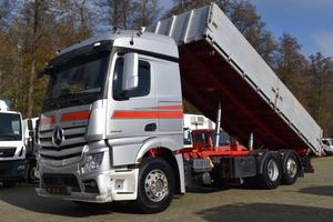 Nuovo Camion Logistico Mercedes-Benz ACTROS 21-30T Diesel Automatico con Cambio a 10 Velocità Euro 6 6X2 Guida a Sinistra Potenza 350 kW - Product Image 3