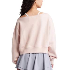 Sudadera de talla grande de mujer con cuello ancho y hombros descubiertos y manga larga personalizada - Product Image 4