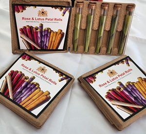 กรวยบัวแบบสั่งทำสีเขียวหายากสำหรับกลีบดอกบัวแบบกรวยปาล์มแบบม้วนได้ซัพพลายเออร์ที่ใหญ่ที่สุดจากอินเดียแบรนด์ของคุณเอง - Product Image 5