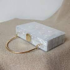 Sac à main élégant en résine de style ange avec motifs peints à la main en rose pour les femmes prix d'utilisation de mariage et de fête - Product Image 2