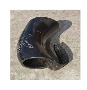 Tasse en corne de buffle avec logo gravé personnalisé Prix de gros Tasse accessoire à boire en corne de buffle d'eau - Product Image 6