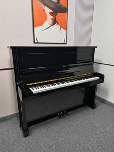 Piano Vertical Kawai BL51 de 88 Teclas con Teclado de Madera Sólida Contrapesada, Piano Acústico Clásico Negro para Tocar - Product Image 1