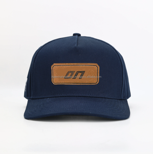 Wholesale OEM Custom PU Leather Patch Snapback <b>Cap</b> 6 Panel Structured <b>Flat</b> Brim Baseball Hat Adjustable Unisex Streetwear RedHat - Product Image 4