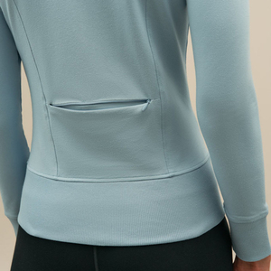Manteau de sport à manches longues avec fermeture éclair pour femmes en gros Veste de yoga et de gymnastique avec poches pour l'entraînement en plein air - Product Image 2