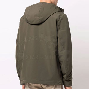 Veste Softshell Imperméable de Sport pour Hommes avec Fermeture Éclair Respirante Entraînement Haute Rue Hiver OEM Tissu Respirant - Product Image 4