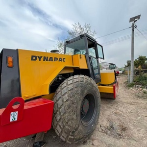 Rodillo Compactador Usado Dynapac CA301D de 12 Toneladas, Compactador Vibratorio en Buenas Condiciones, Motor Potente, Maquinaria de Construcción Lista para Trabajar - Product Image 6
