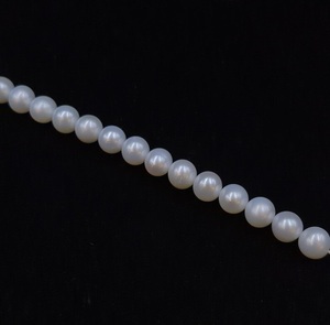 ลูกปัดมุกน้ำจืดธรรมชาติคุณภาพเยี่ยม ยี่ห้อ Lustre ขนาด 15 นิ้ว 8 มม. รูปทรงกลมเรียบ ผ่านการรับรองโดยบุคคลที่สาม สำหรับทำเครื่องประดับ - Product Image 2