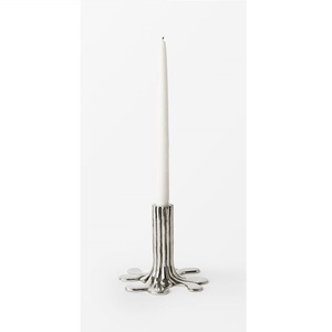 Bougeoir Bougeoir en métal pour l'éclairage et la décoration de la maison Ensemble Bougeoir décoratif élégant finition antique - Product Image 1