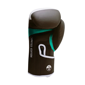 ถุงมือชกมวยคุณภาพสูงแบบ OEM ผลิตตามสั่ง ทำจากหนังวัวแท้ ถุงมือมวยไทย ถุงมือชกมวยสำหรับการฝึกซ้อมระดับมืออาชีพ - Product Image 4