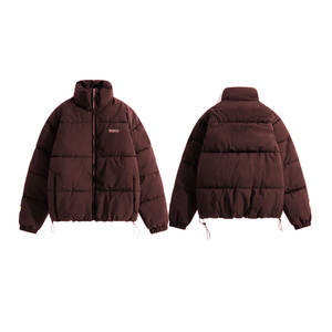 เสื้อแจ็กเก็ตขนเป็ดสำหรับผู้ชายพร้อมฮู้ดแขนยาวและพิมพ์โลโก้ตามสั่งคอลเลกชันฤดูหนาวมาใหม่จากโรงงาน - Product Image 2