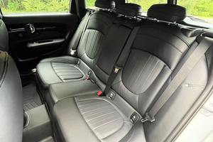 Mini Cooper Clubman John Cooper Works ALL4 2020 Usado en Buen Estado, Motor Turbo de 4 Cilindros y 301 hp, Tracción en las Cuatro Ruedas - Product Image 4